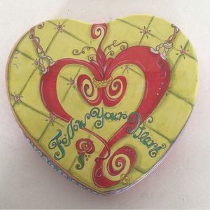 BRIGHTON HEART SHAPED LARGE JEWELRY TRINKET TIN